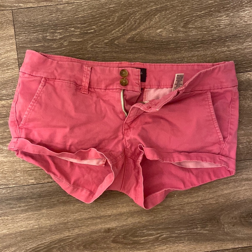 AMERICAN EAGLE PINK SHORTS